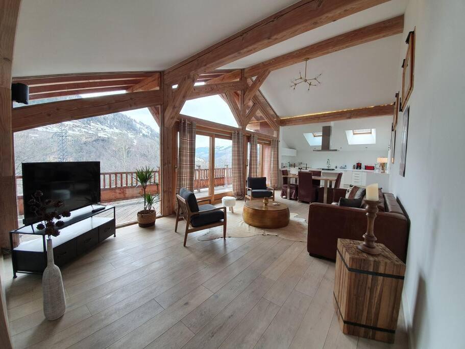 Chalet Entier 110M2 Avec Vue Et Sauna A 10 Min Des Pistes Сент-Фуа-Тарентез Экстерьер фото
